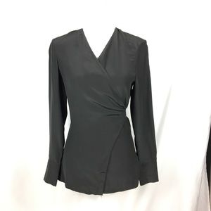 C/Leo collective Women’s basic space shirt nwt